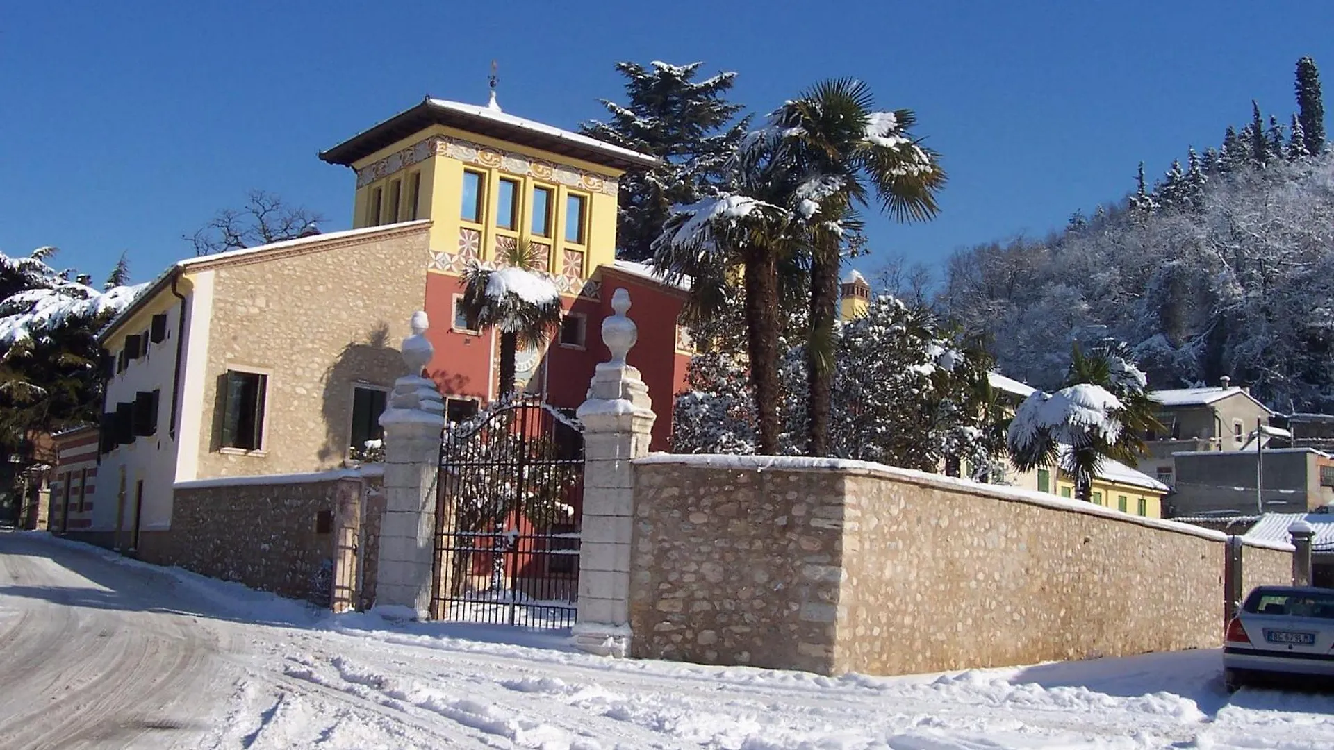 Residence Villa Vinco Tregnago 2*,  Italy